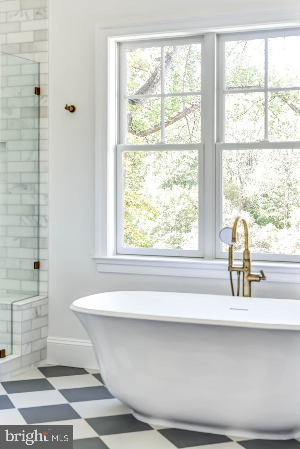 BURNING TREE VALLEY - Residential