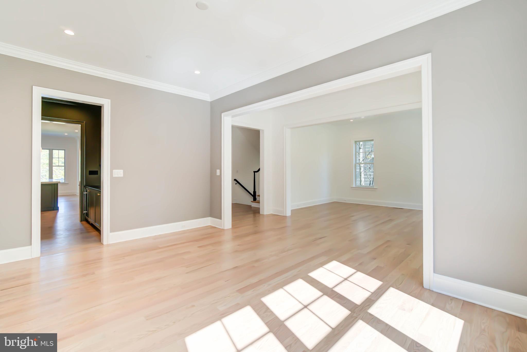 BURNING TREE VALLEY - Residential