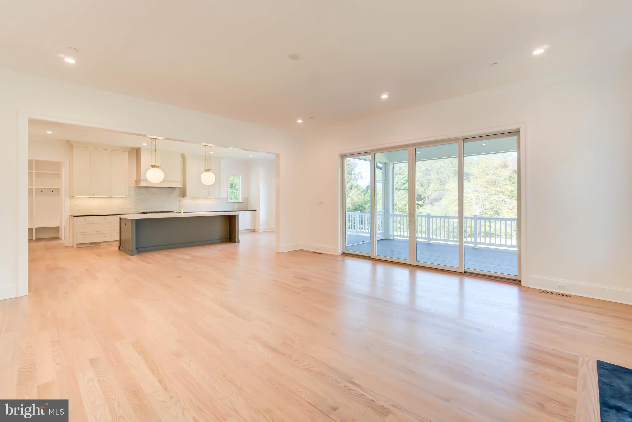 BURNING TREE VALLEY - Residential