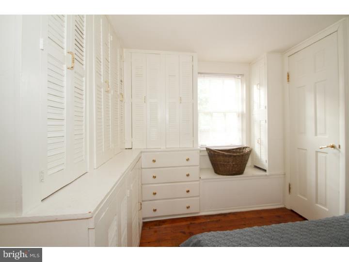 WASHINGTON SQ WEST - Residential