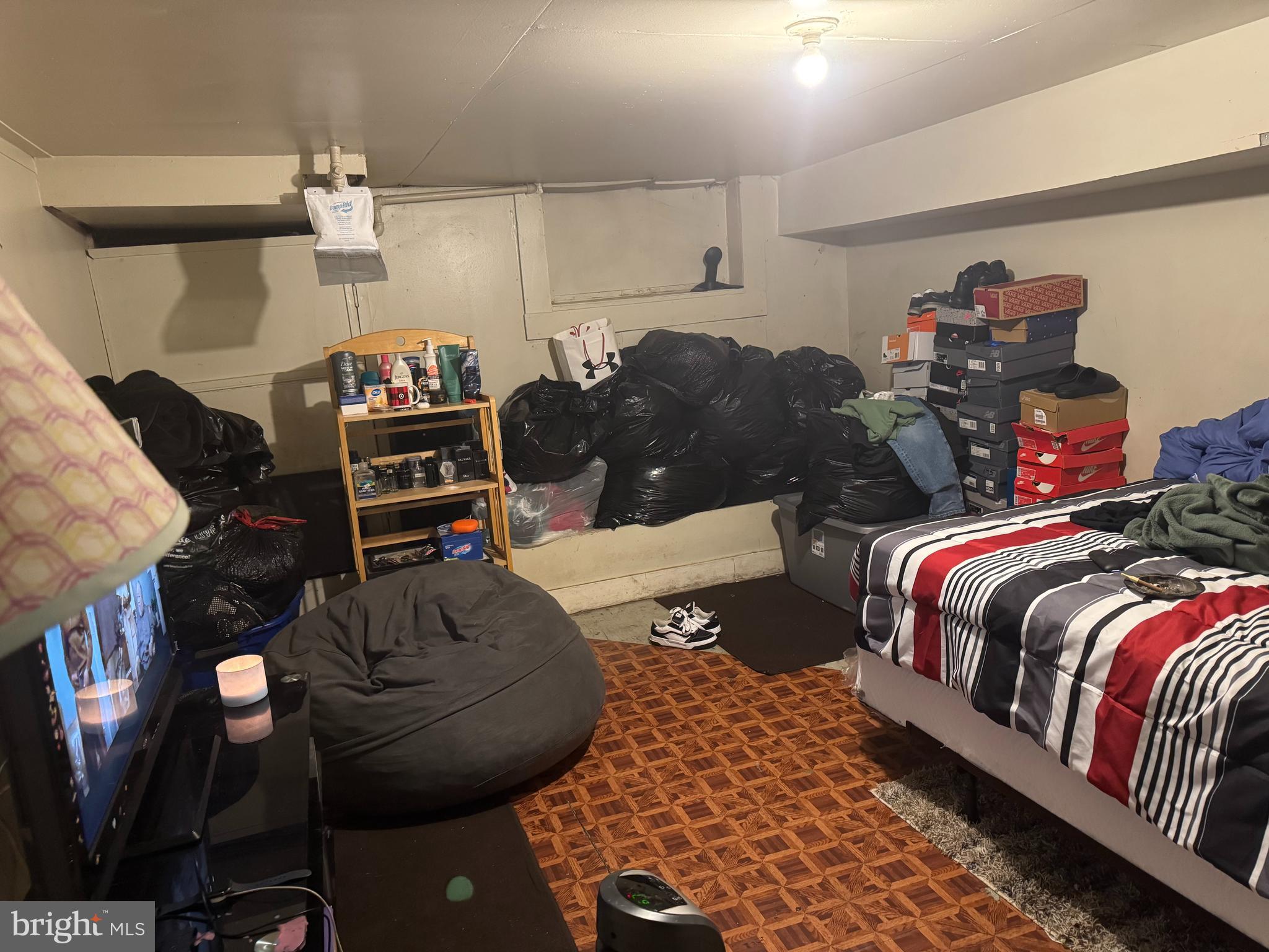 MADISON EASTEND - Residential