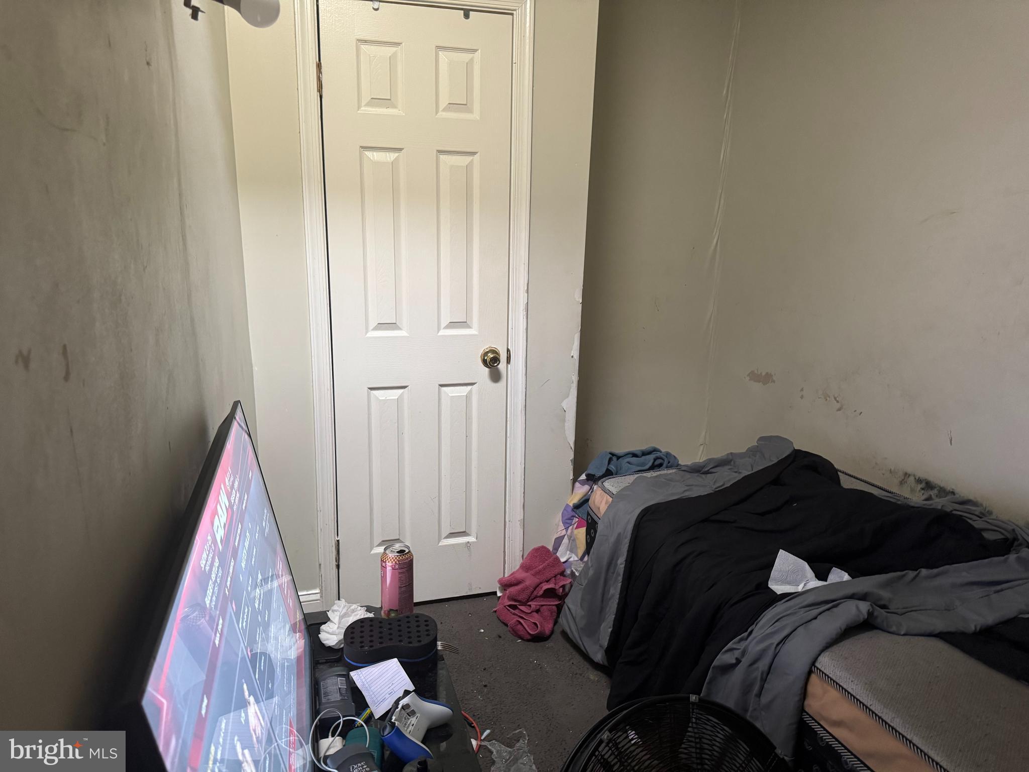 MADISON EASTEND - Residential