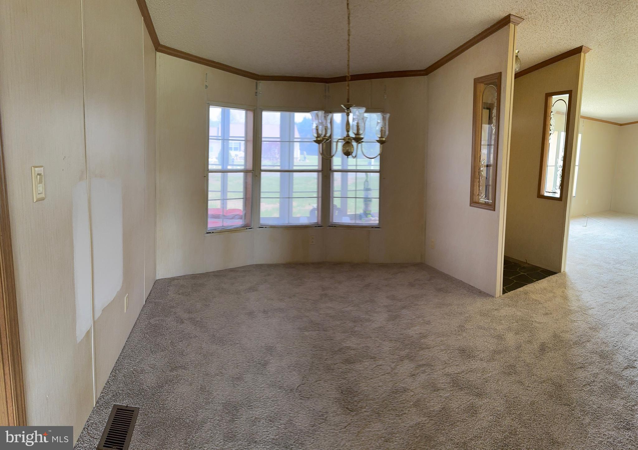 PICKWICK ACRES - Residential