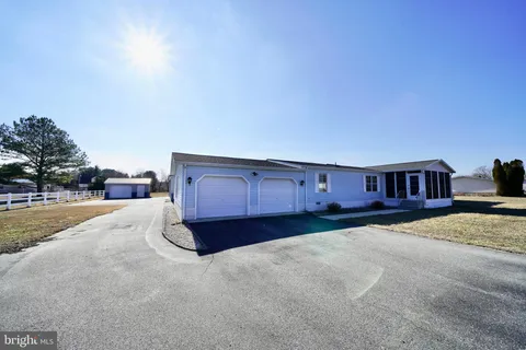 114 Dickens Lane, Felton, DE MLS: DEKT2034452