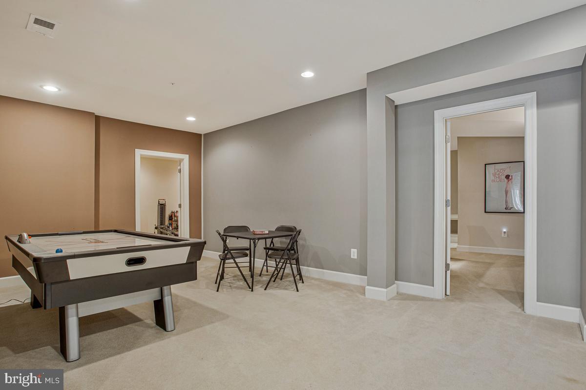 WESTWOOD - Residential