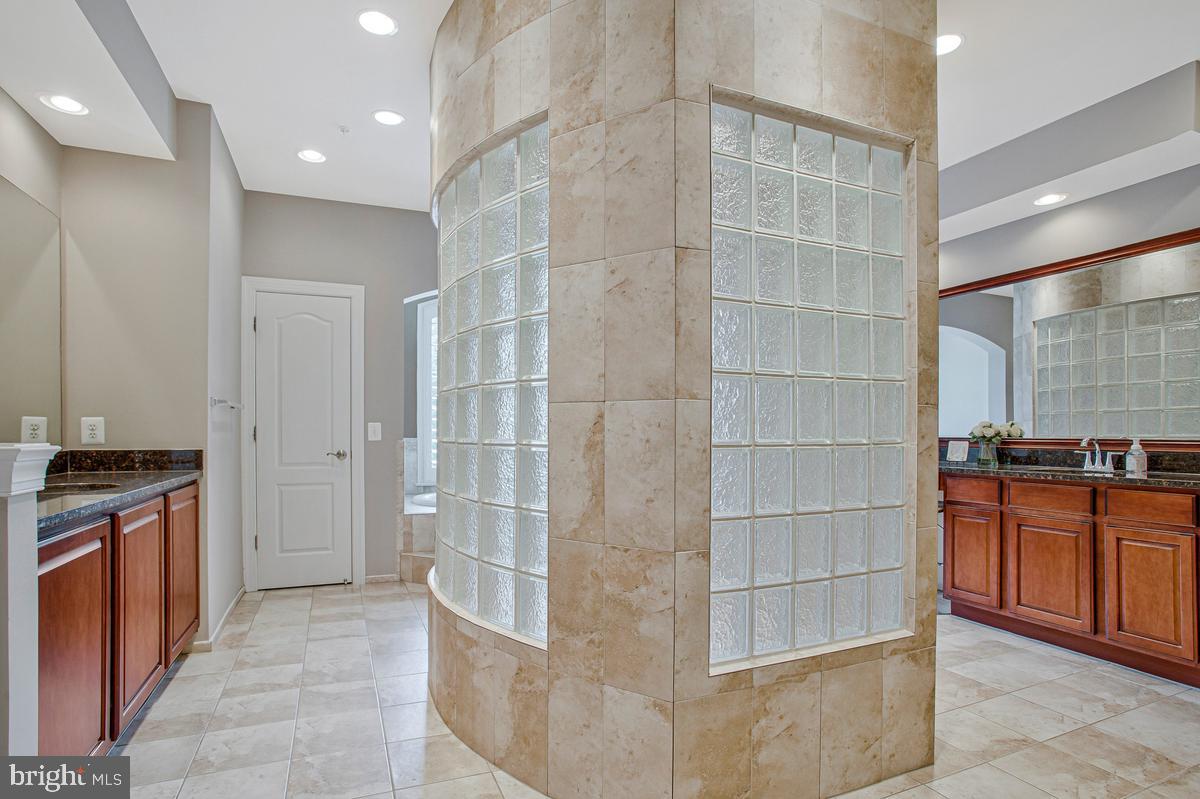 WESTWOOD - Residential