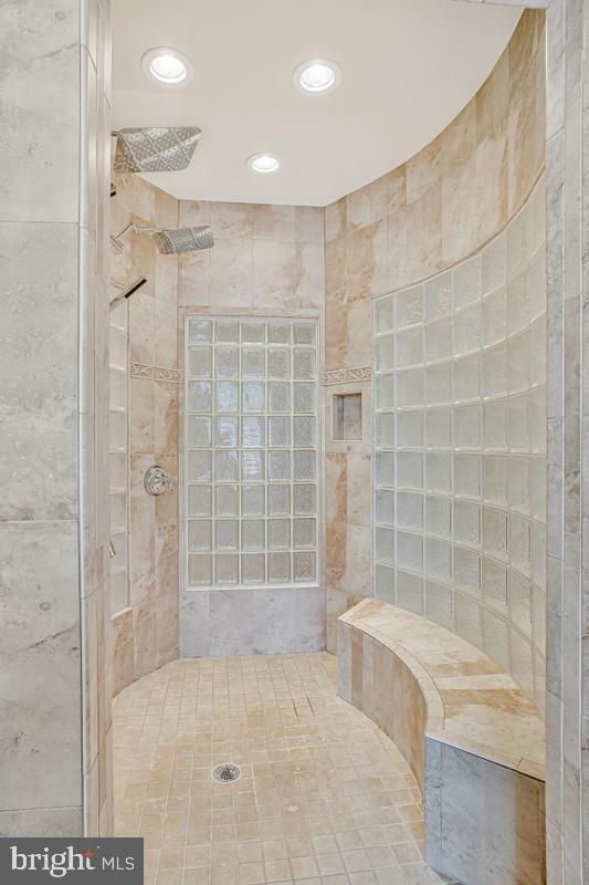 WESTWOOD - Residential