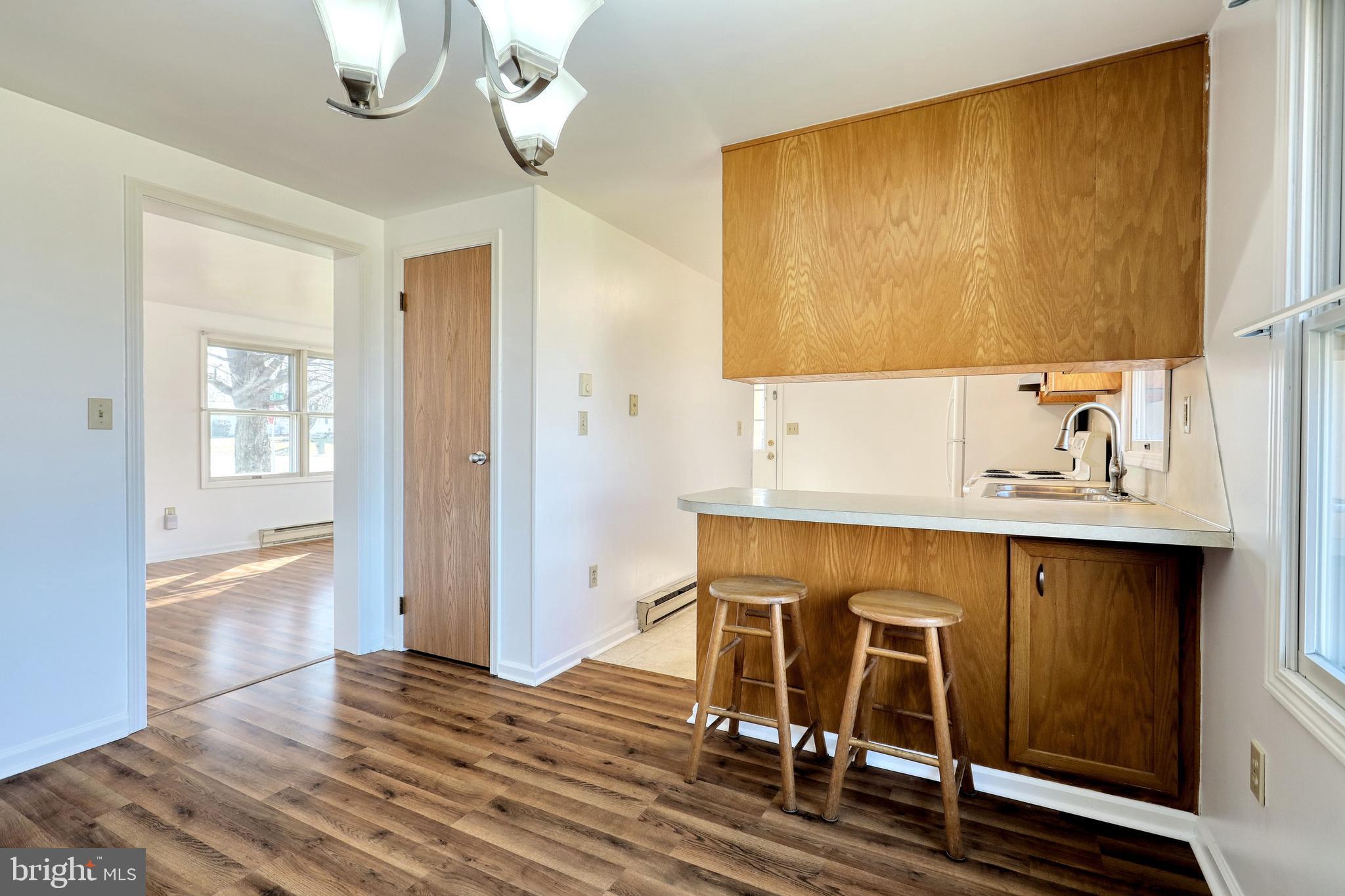 OXFORD ESTATES - Residential