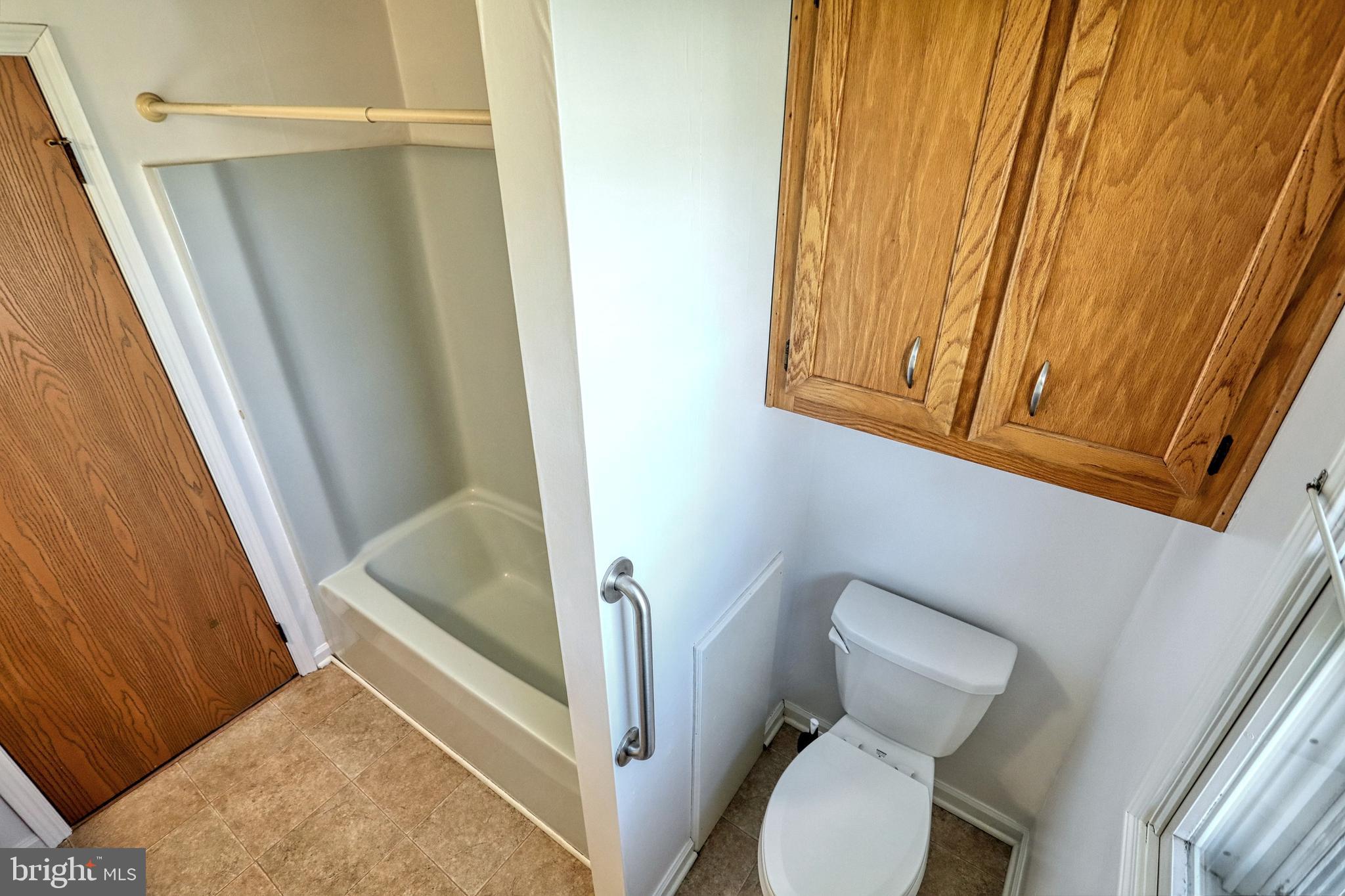 OXFORD ESTATES - Residential