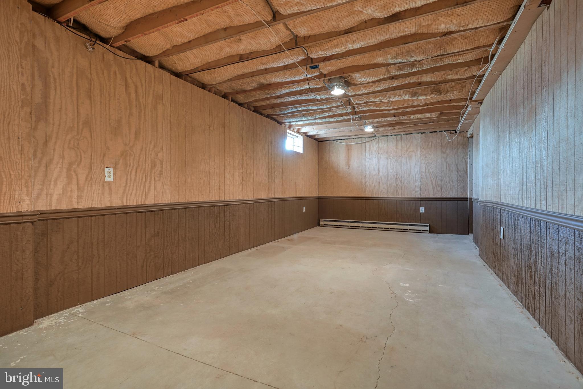 OXFORD ESTATES - Residential