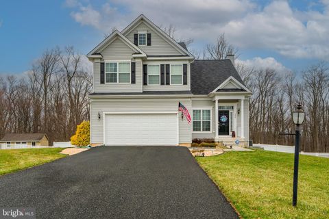 608 MISTY HILL DRIVE DELTA PA 17314