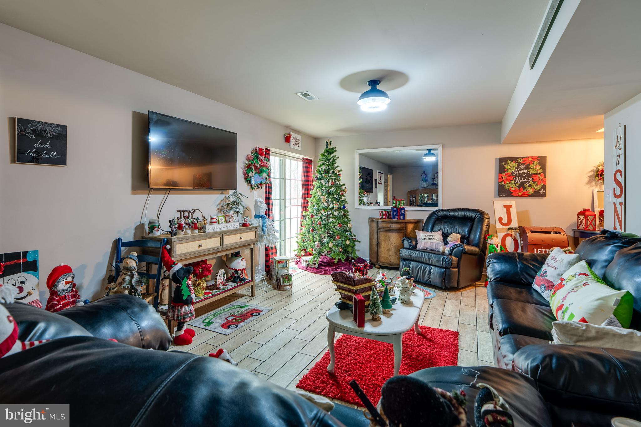 DELTA RIDGE - Residential