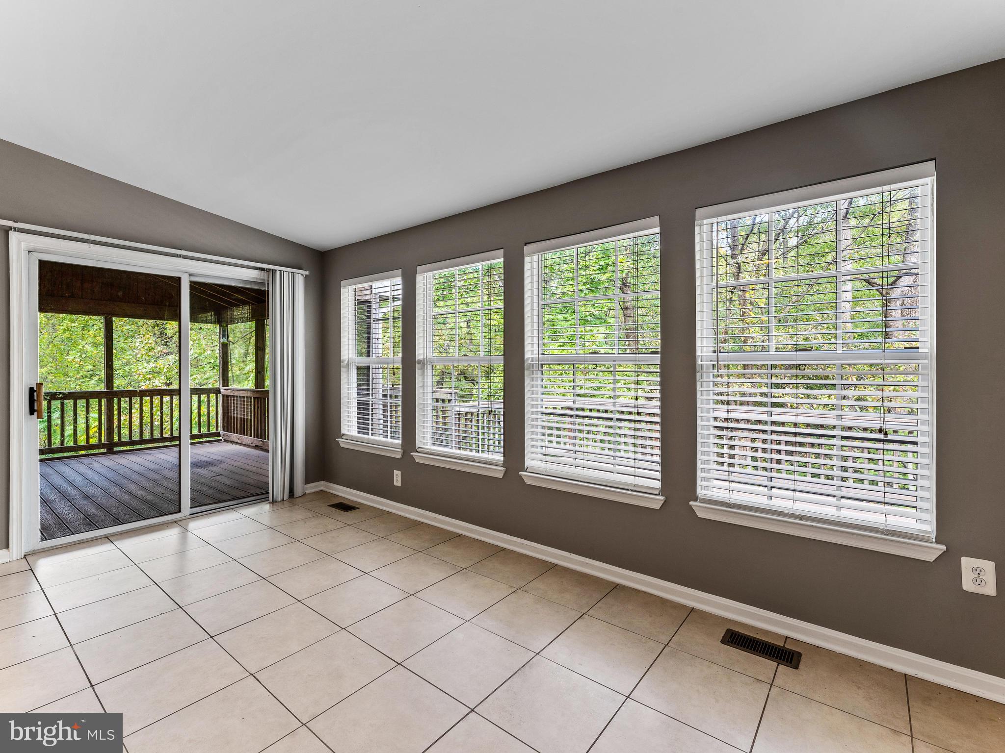 MELWOOD PARK - Residential