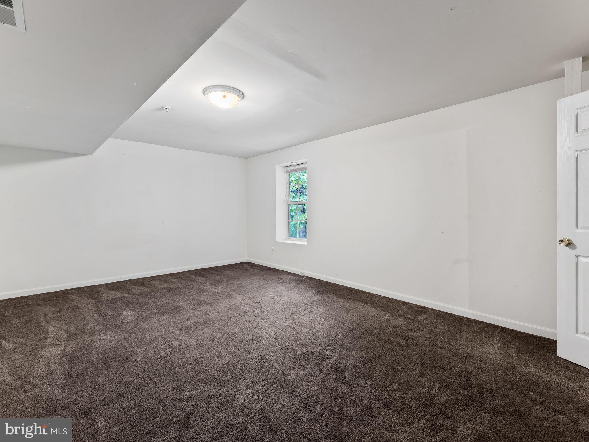 MELWOOD PARK - Residential