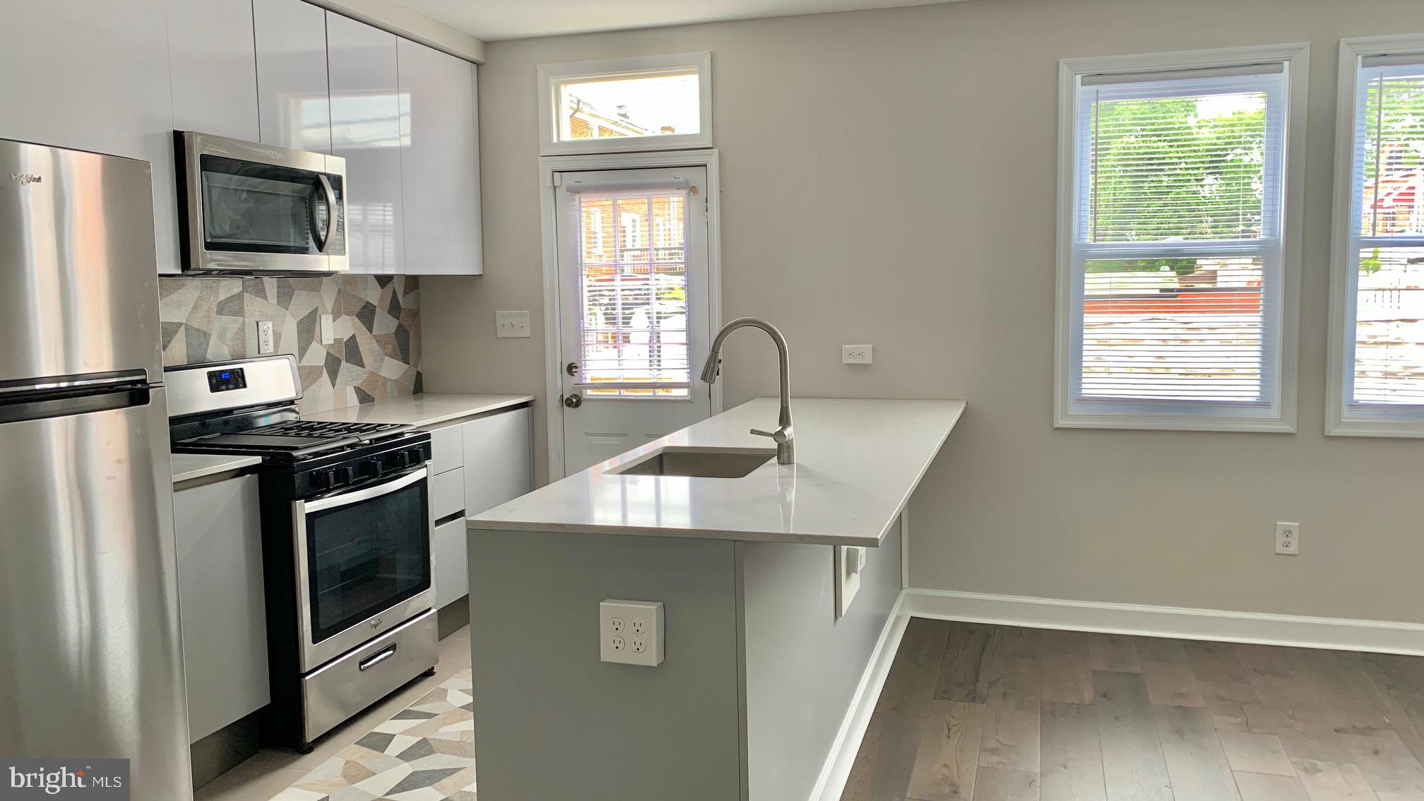 BELAIR-EDISON - Residential Lease