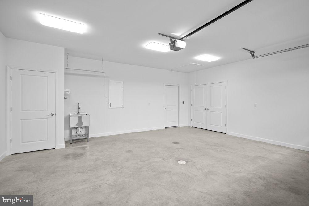 TRIMBLE HEIGHTS - Residential