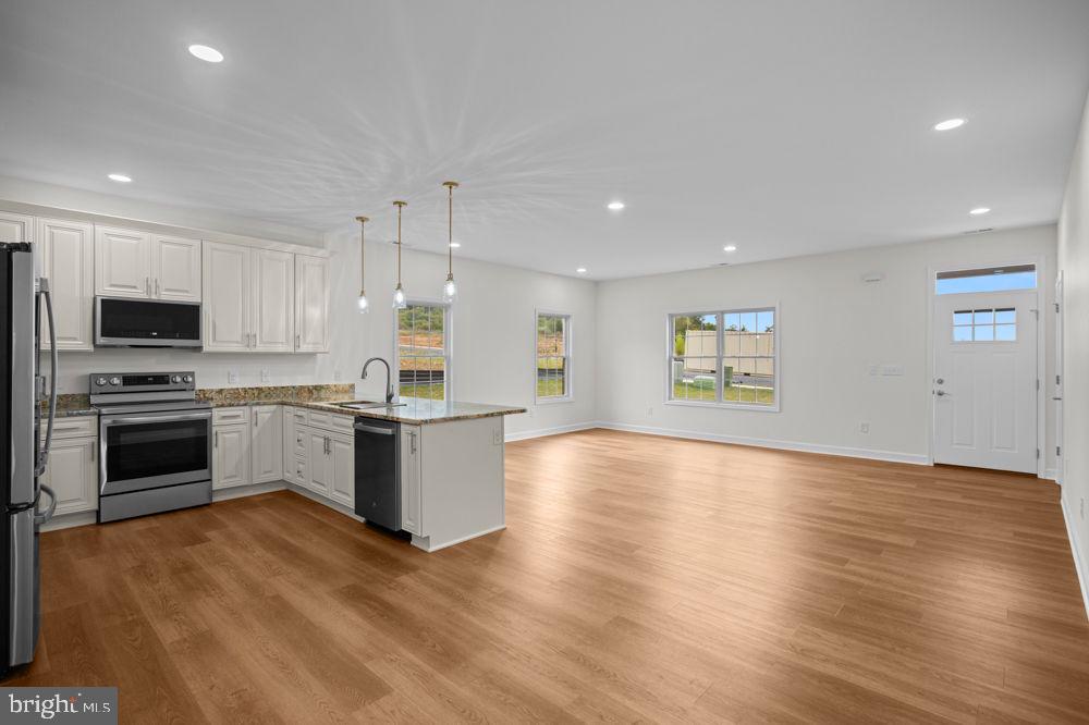 TRIMBLE HEIGHTS - Residential