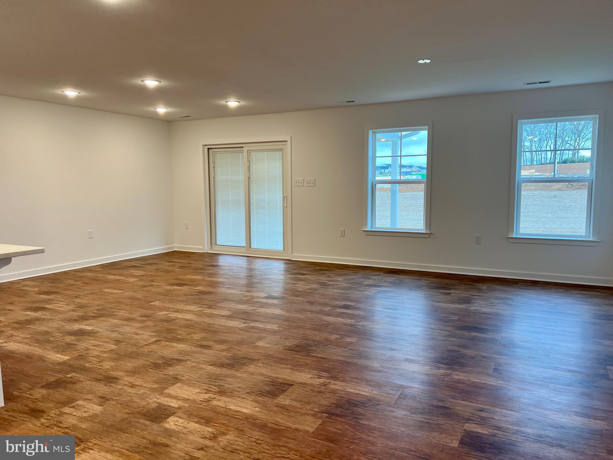 CARDINAL POINTE - Residential