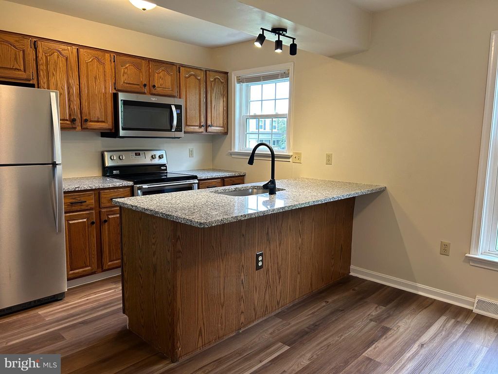 Photo of 57 Ashlea Ville, NEW HOLLAND, PA 17557 (MLS # PALA2055222)