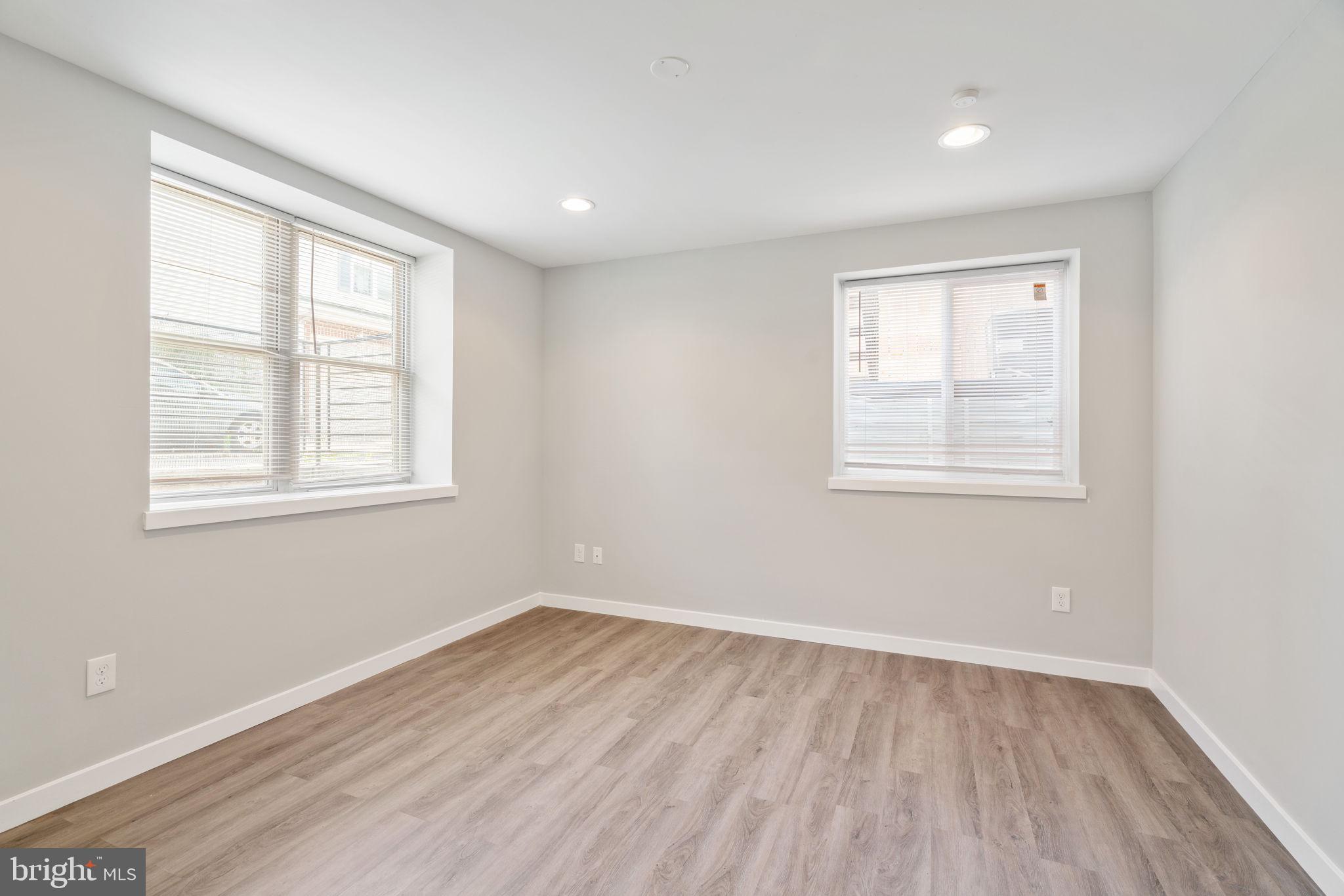 GRAYS FERRY - Residential Lease