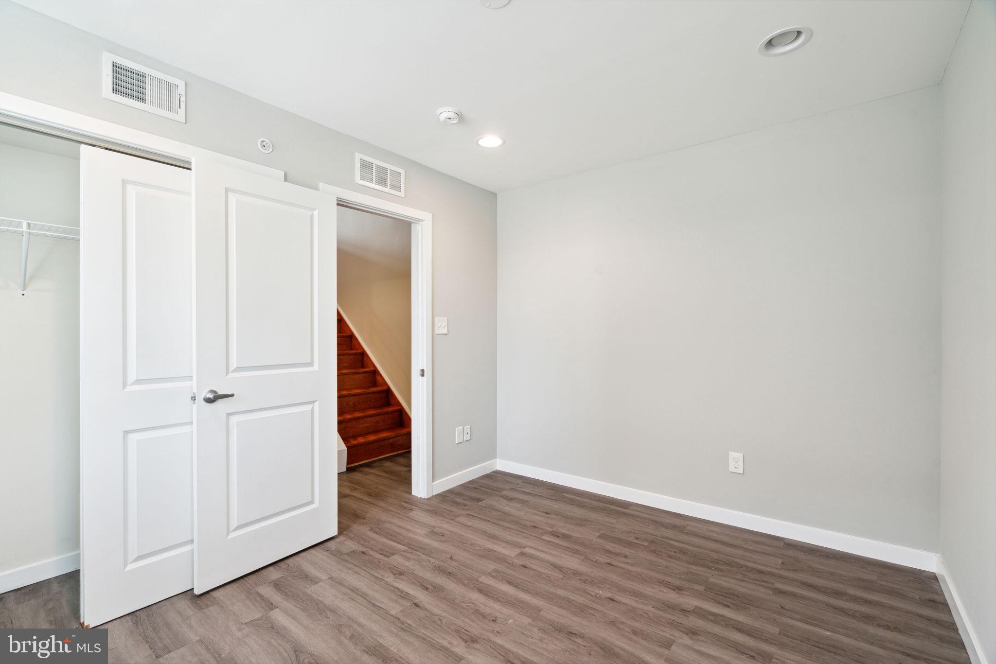 GRAYS FERRY - Residential Lease