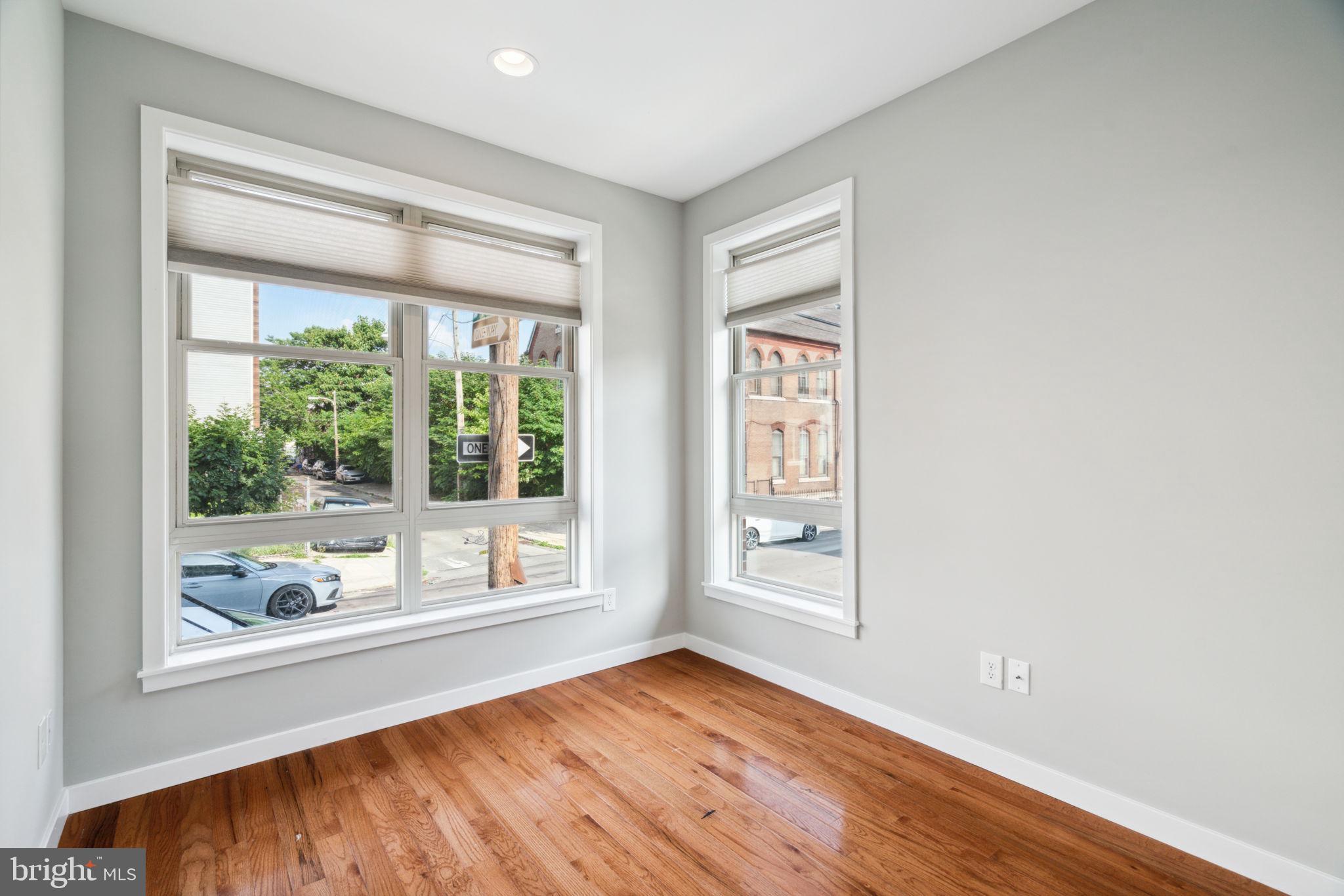 GRAYS FERRY - Residential Lease