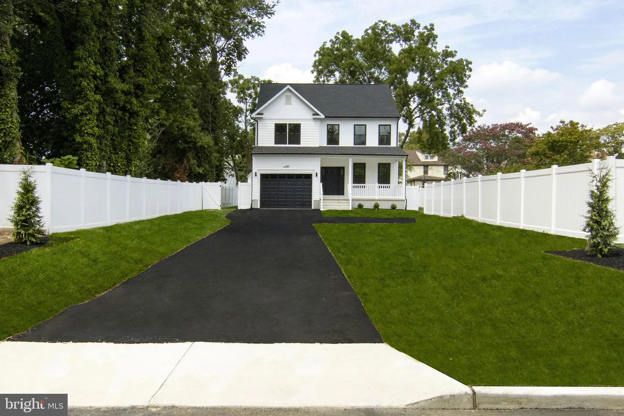 Cherry Hill, New Jersey 08002, United States, 4 Bedrooms Bedrooms, ,3 BathroomsBathrooms,Residential,Active,232934