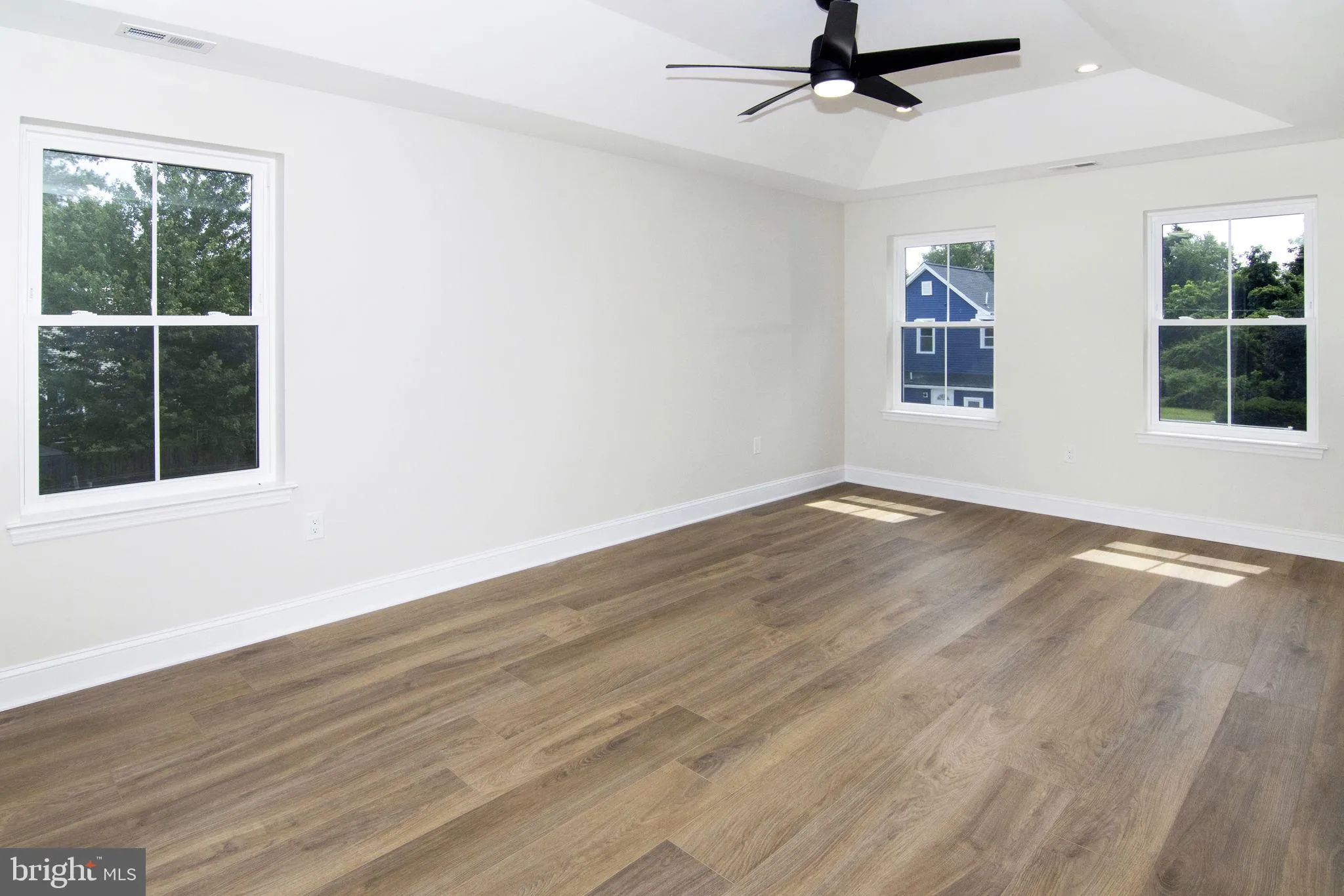 Cherry Hill, New Jersey 08002, United States, 4 Bedrooms Bedrooms, ,3 BathroomsBathrooms,Residential,Active,232934