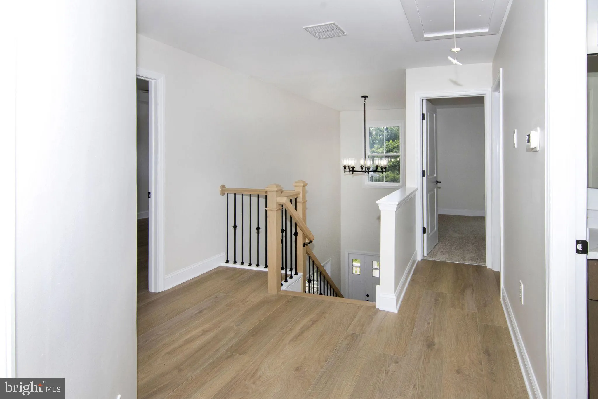 Cherry Hill, New Jersey 08002, United States, 4 Bedrooms Bedrooms, ,3 BathroomsBathrooms,Residential,Active,232934