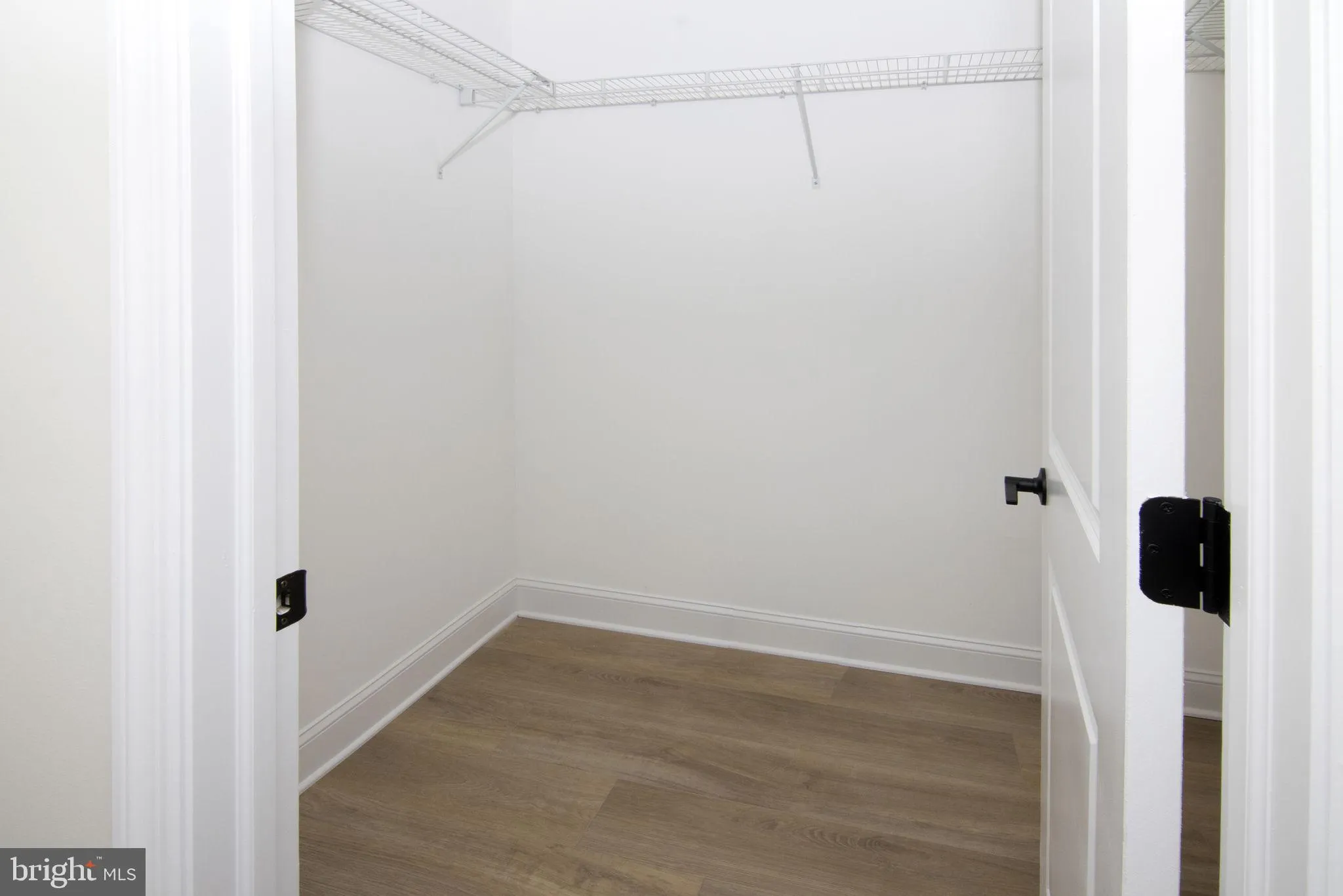 Cherry Hill, New Jersey 08002, United States, 4 Bedrooms Bedrooms, ,3 BathroomsBathrooms,Residential,Active,232934