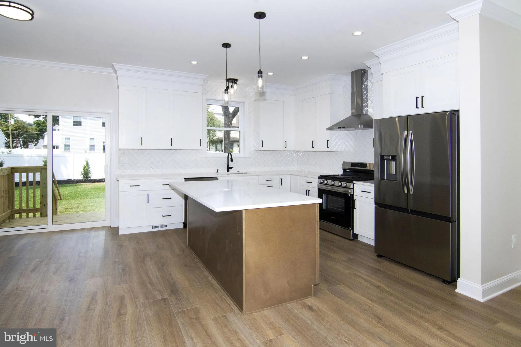 Cherry Hill, New Jersey 08002, United States, 4 Bedrooms Bedrooms, ,3 BathroomsBathrooms,Residential,Active,232934