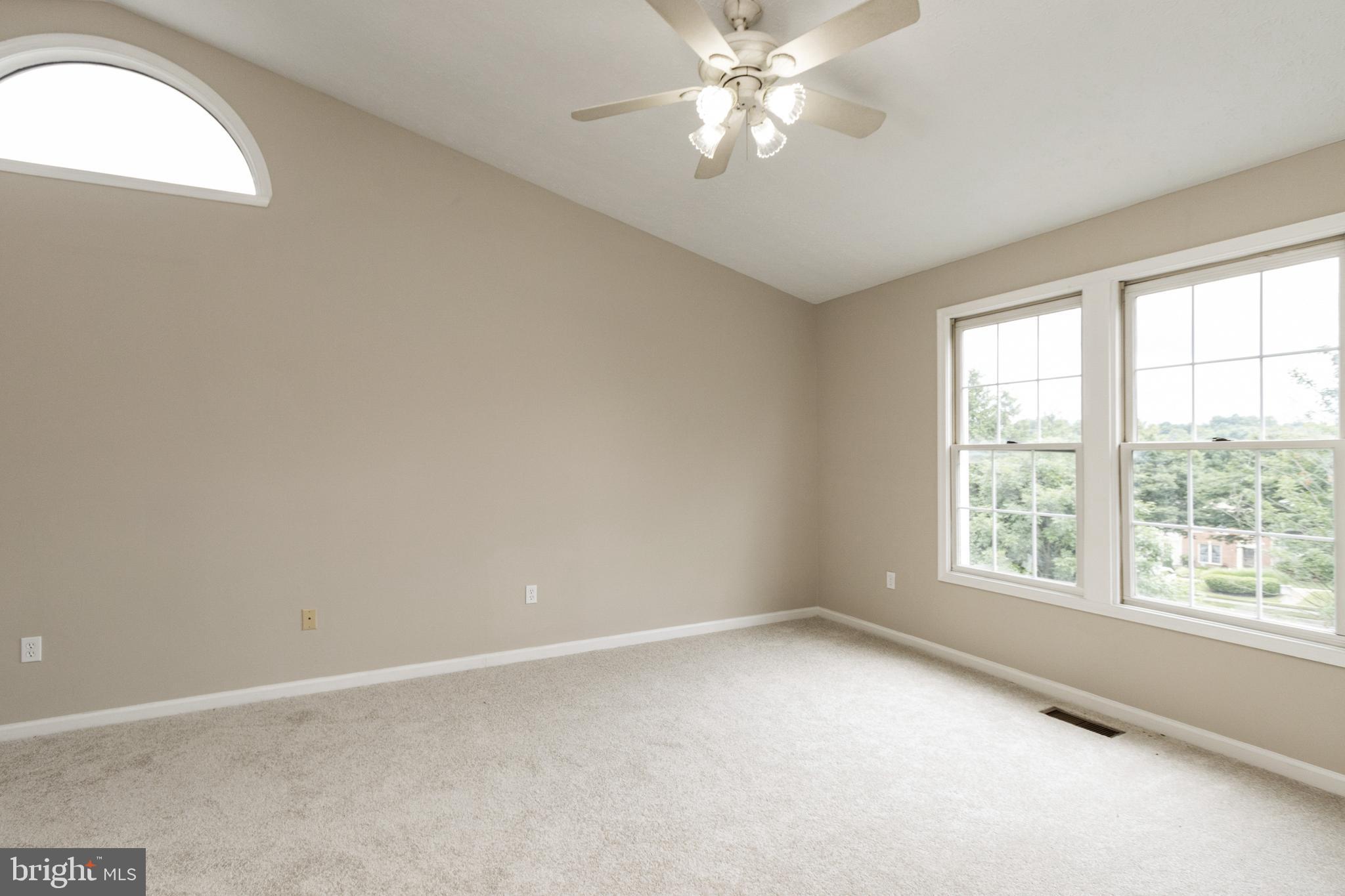 WORTHINGTON GLEN - Residential