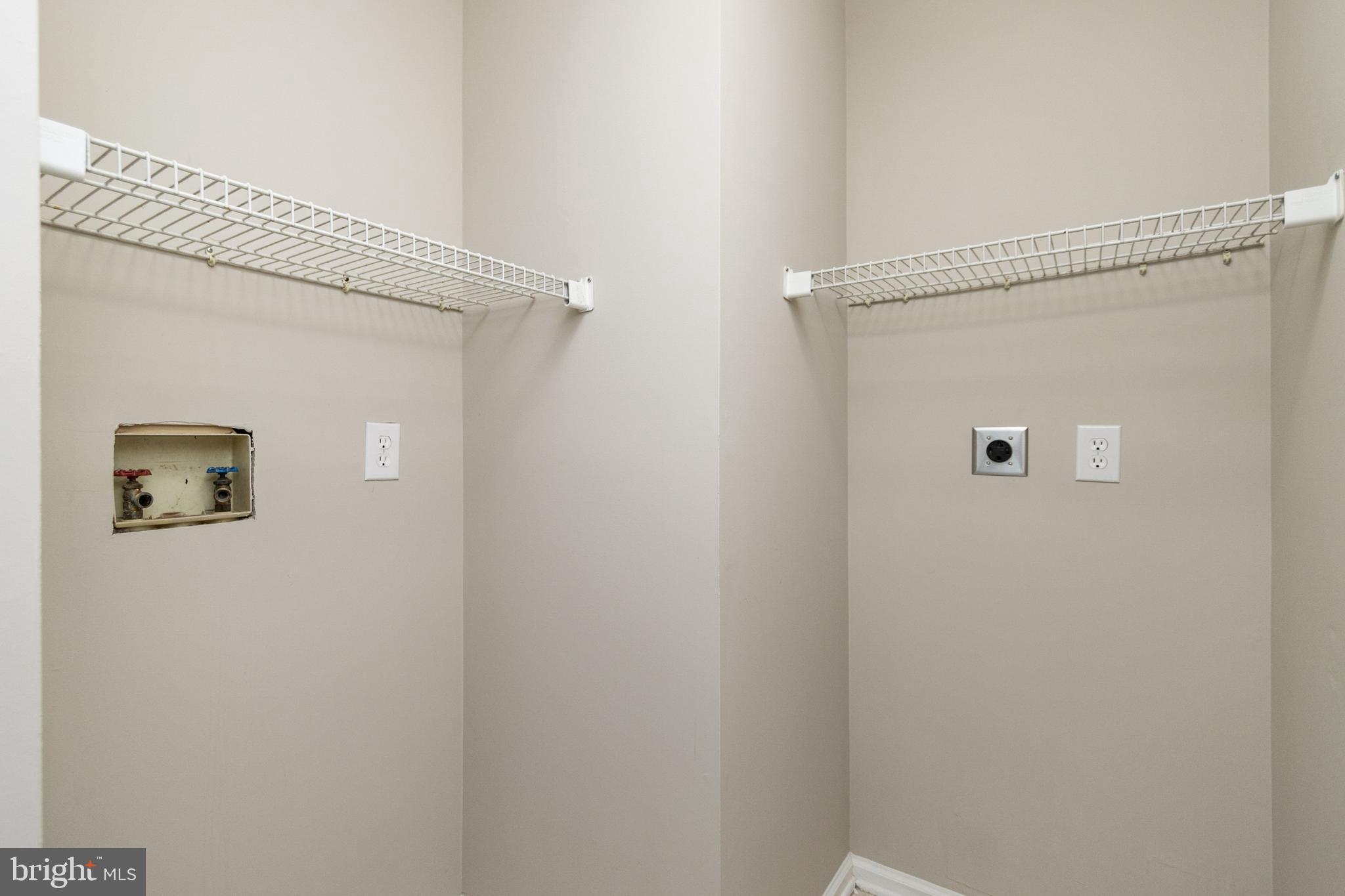 WORTHINGTON GLEN - Residential