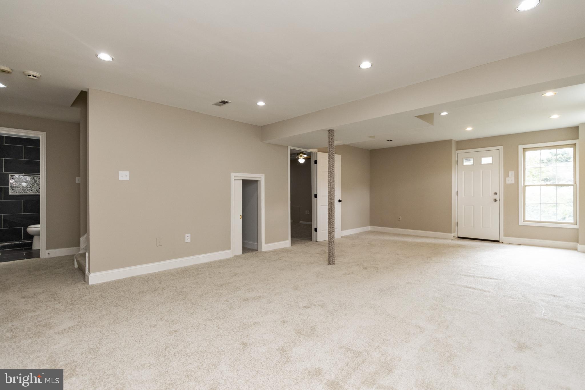 WORTHINGTON GLEN - Residential