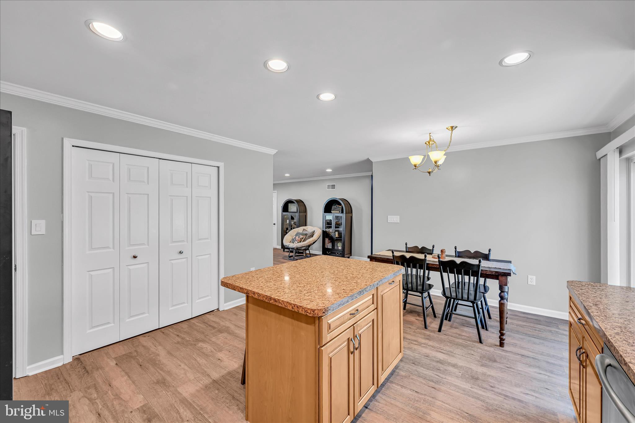 PLEASANT VALLEY - Residential