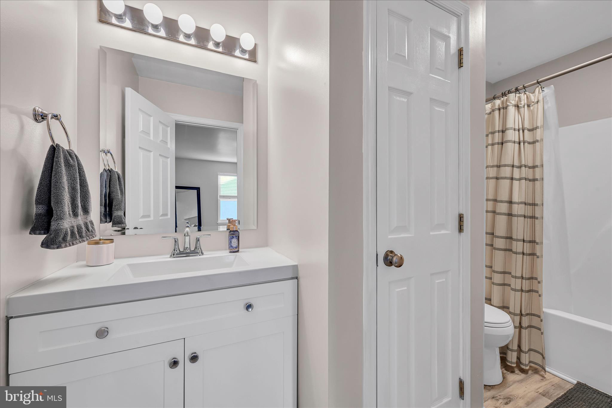 PLEASANT VALLEY - Residential