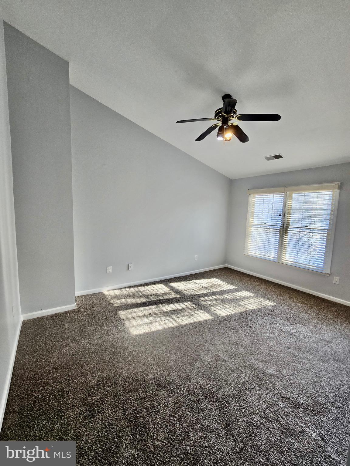 OVERLOOK POINTE - Residential Lease