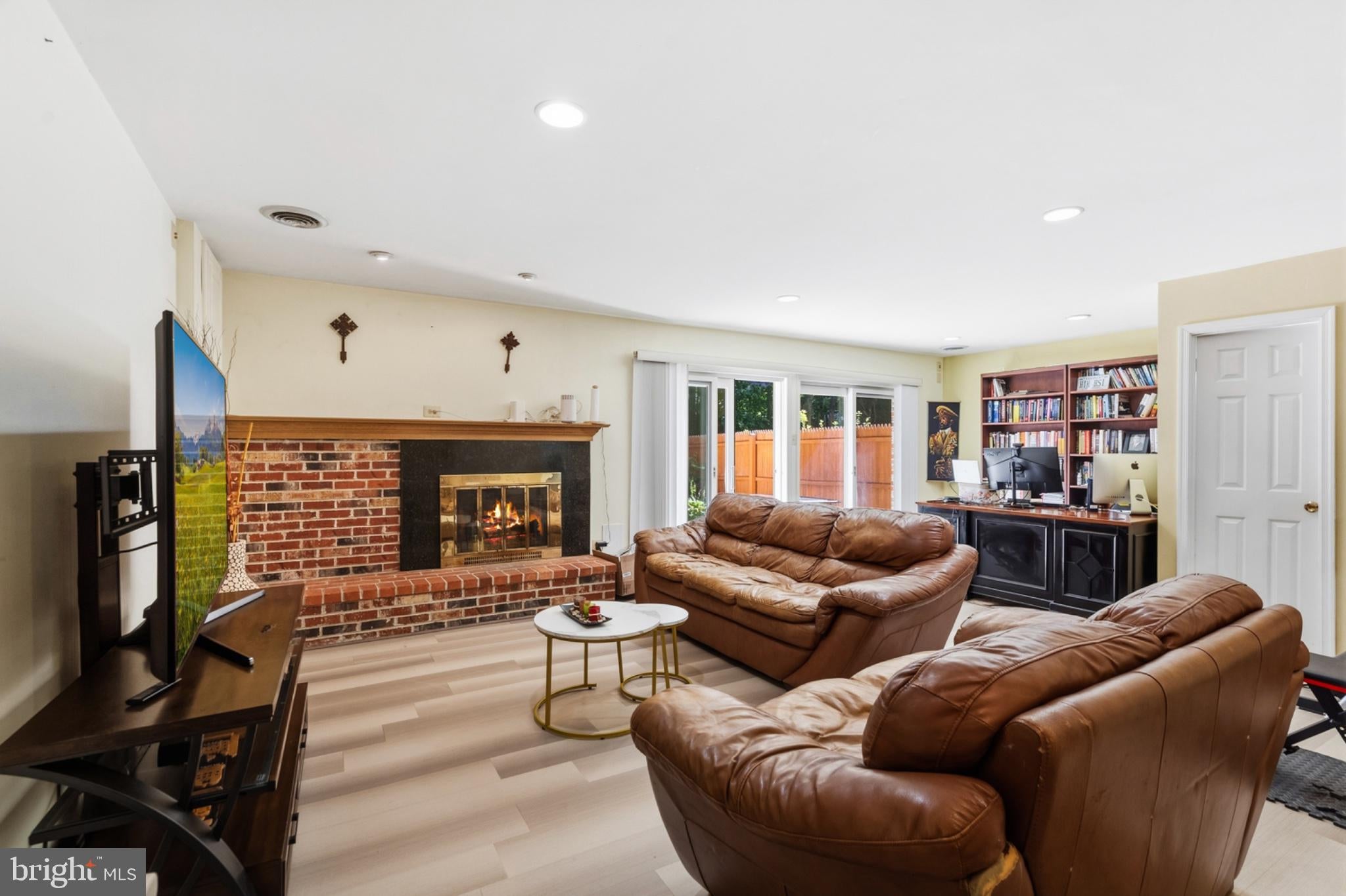 9415 PARK HUNT COURT