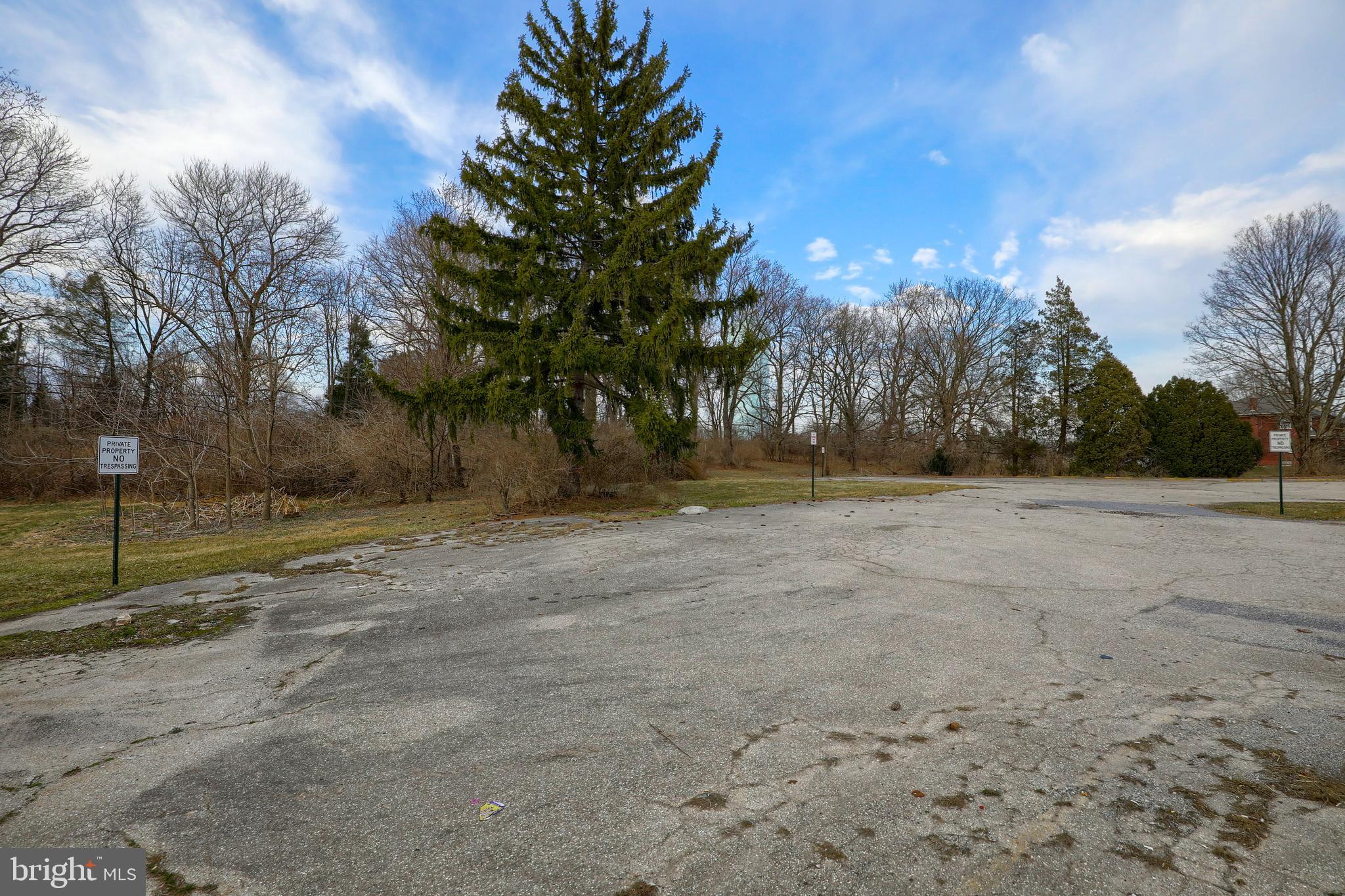 WEST MANCHESTER TWP - Commercial Sale