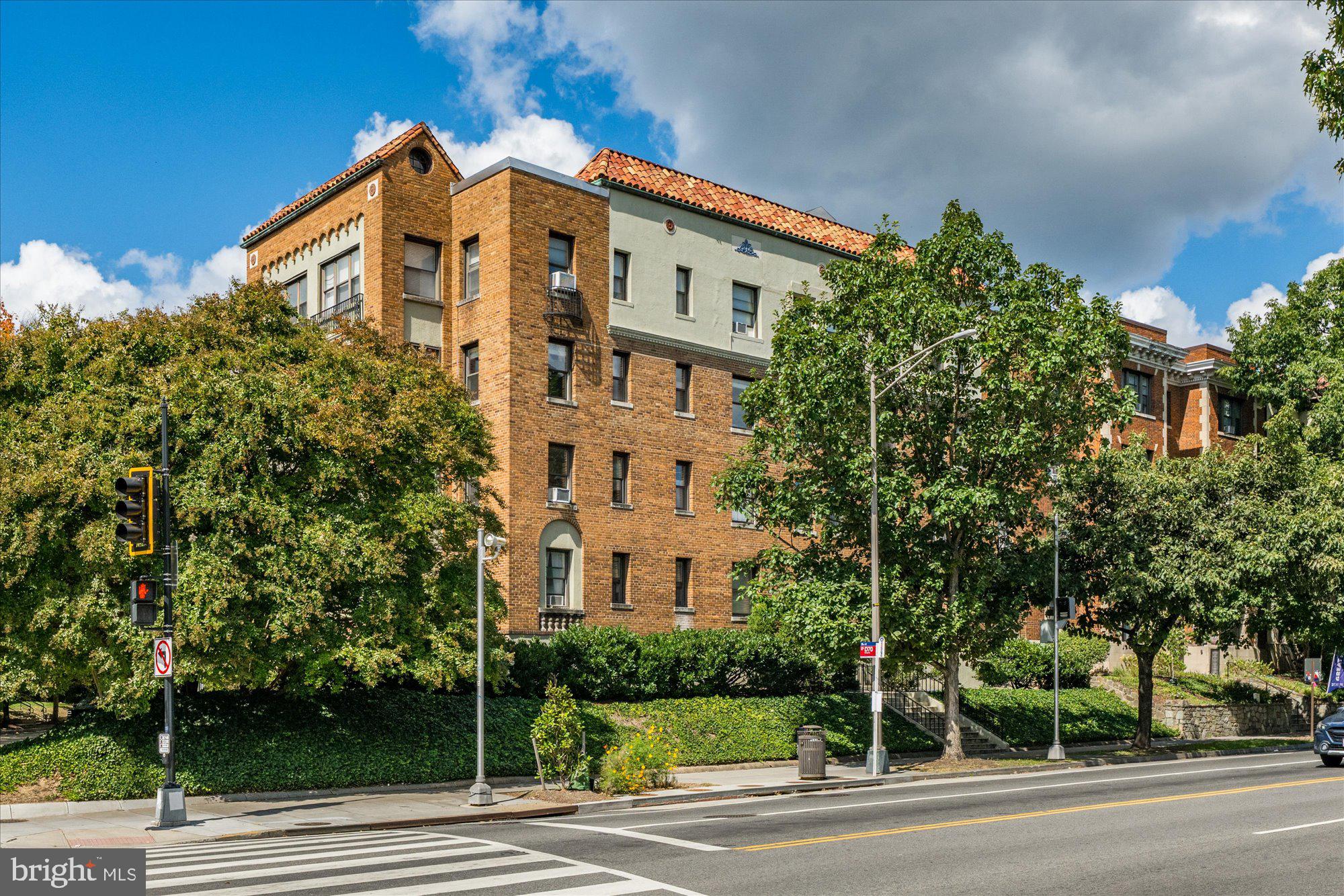 3600 CONNECTICUT AVENUE NW 307