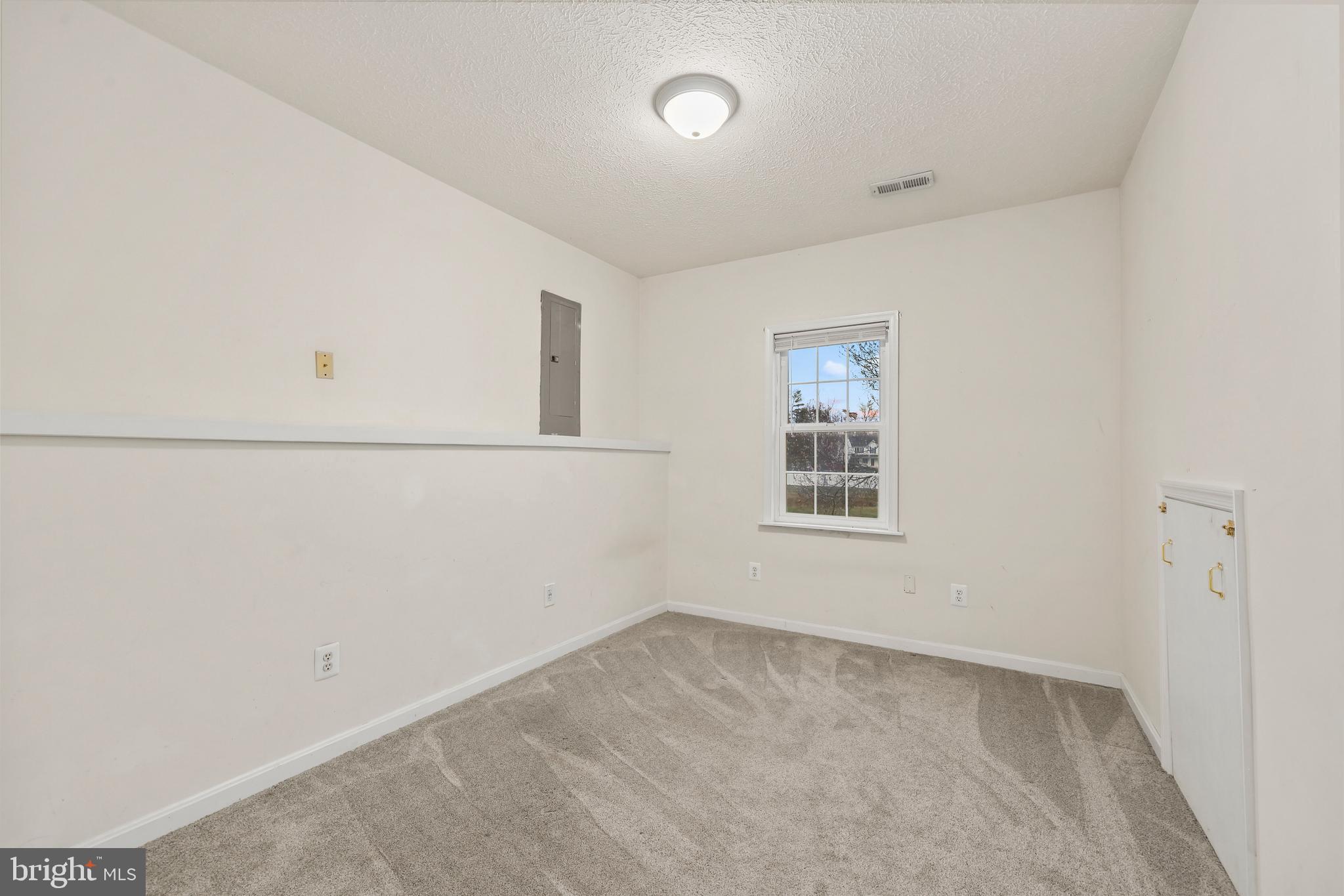 WILDERNESS SHORES - Residential