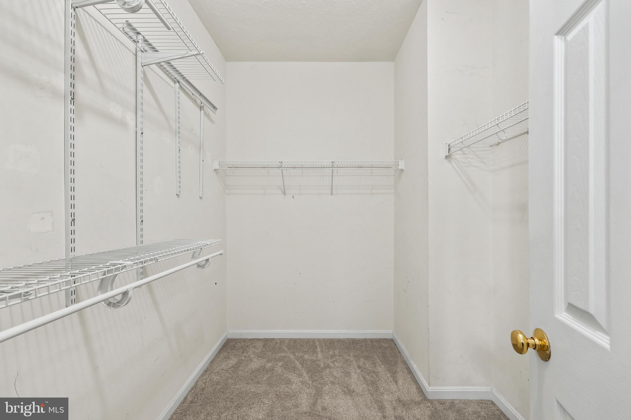 WILDERNESS SHORES - Residential