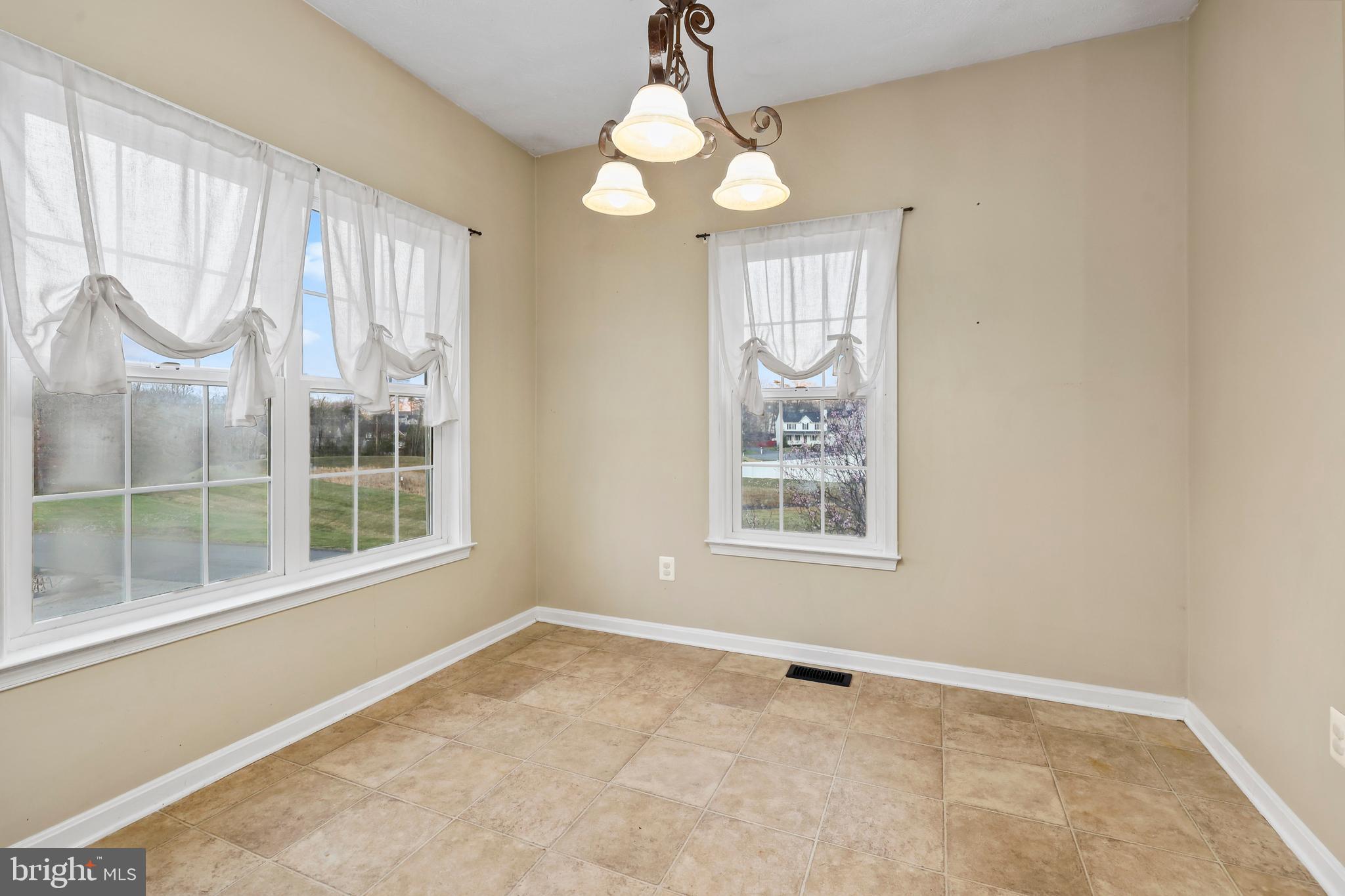 WILDERNESS SHORES - Residential