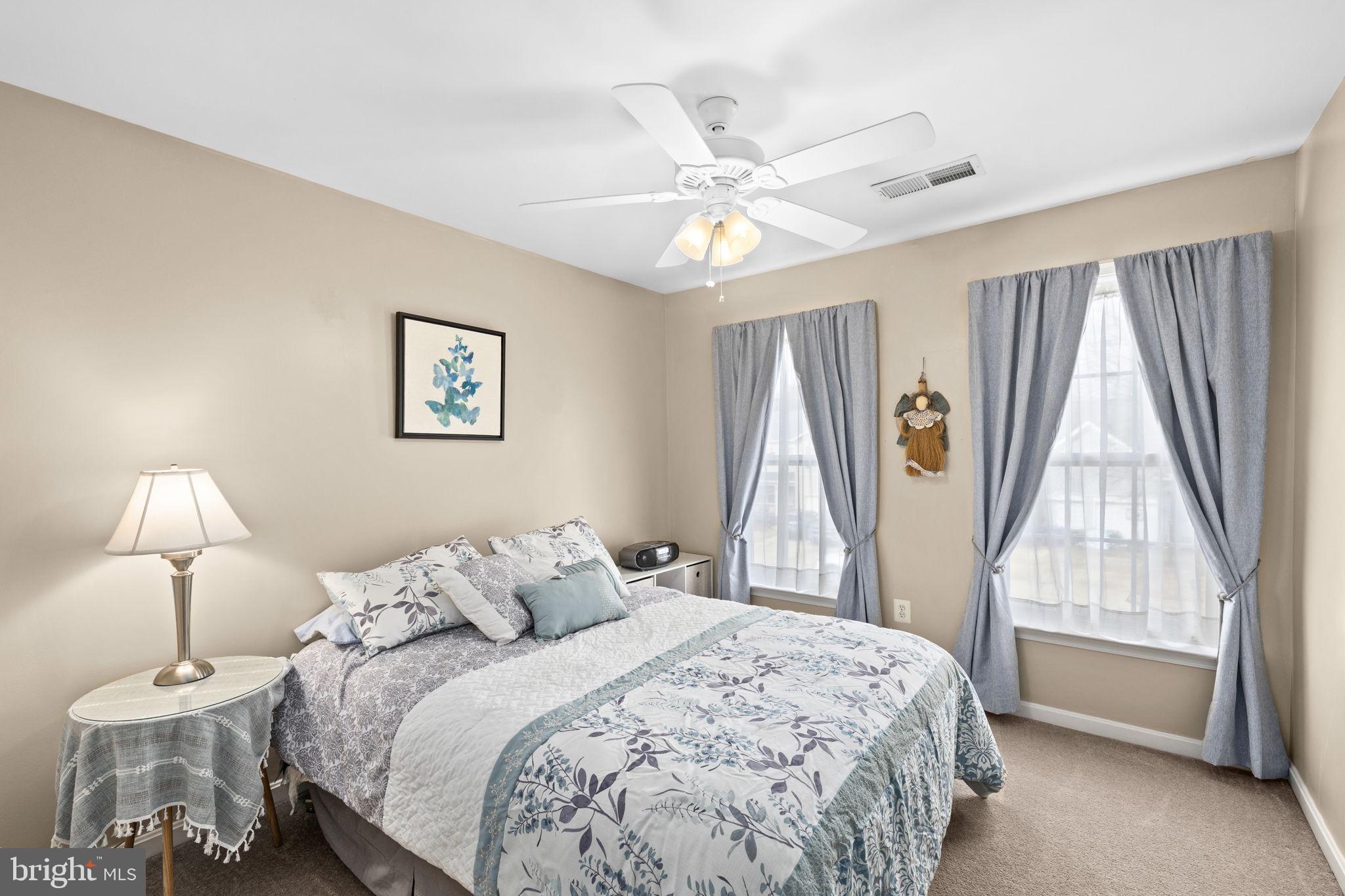 ORANGE ESTATES - Residential