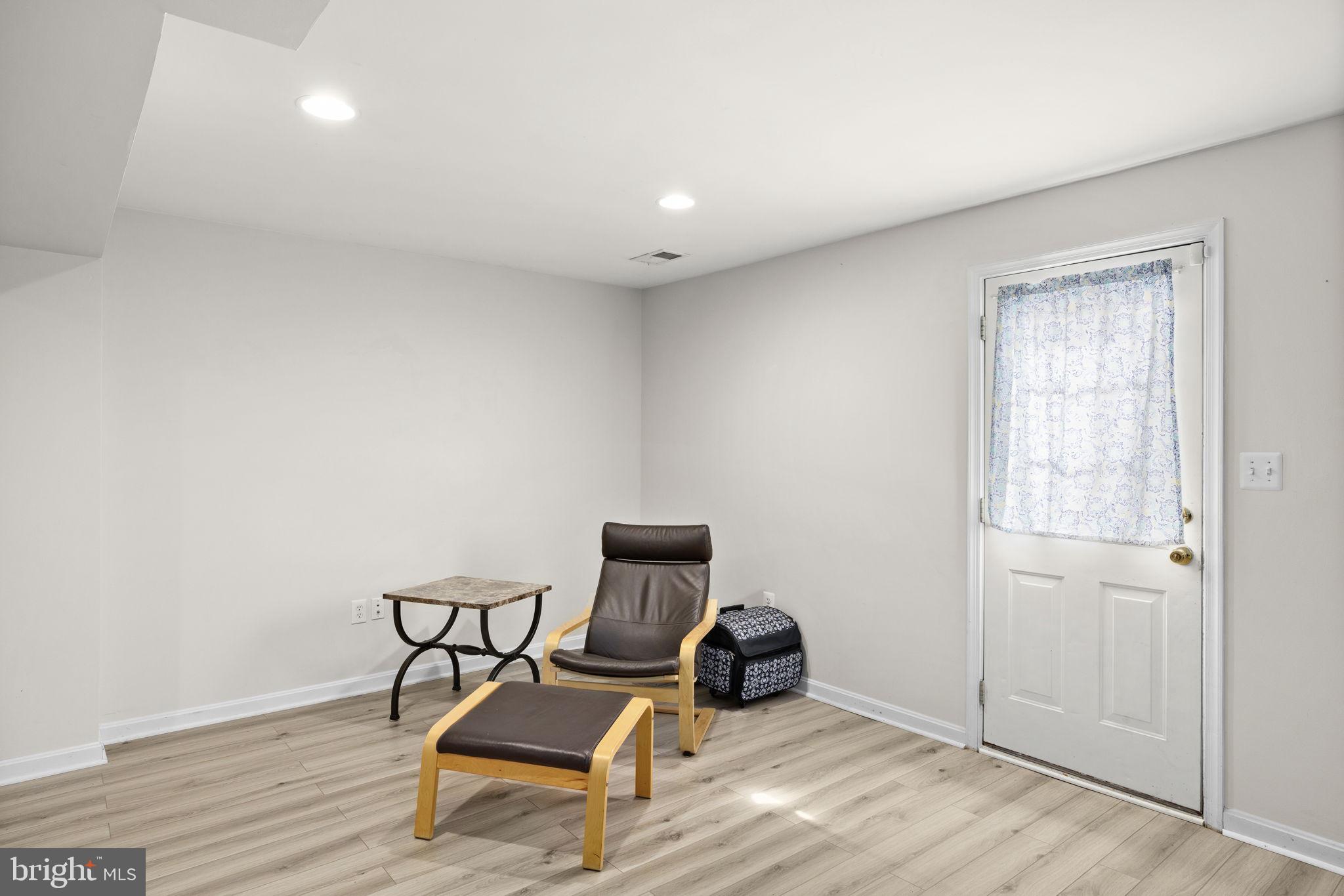 ORANGE ESTATES - Residential