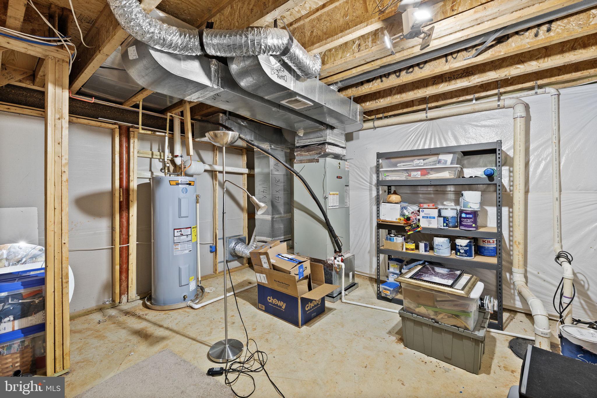 ORANGE ESTATES - Residential