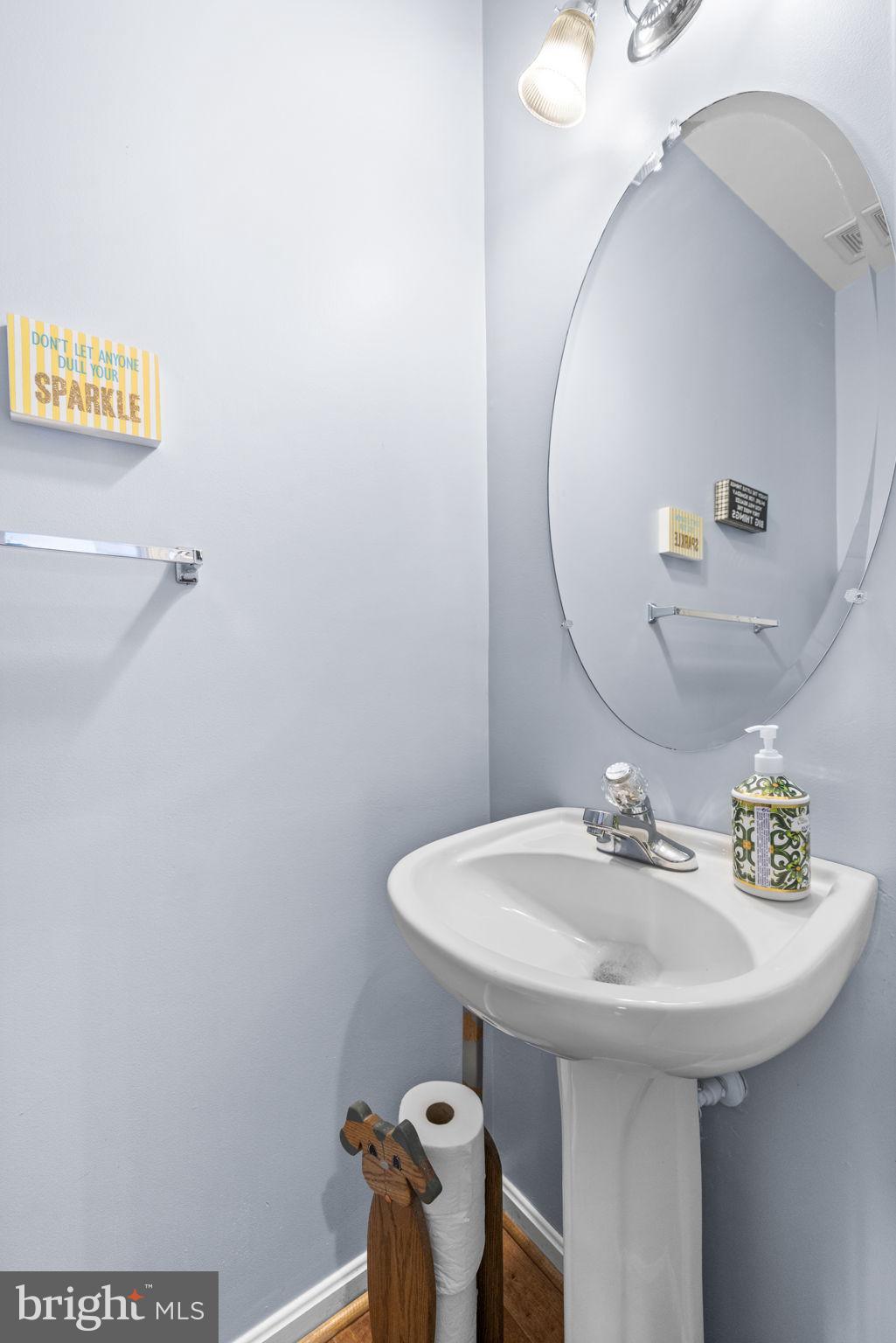 ORANGE ESTATES - Residential