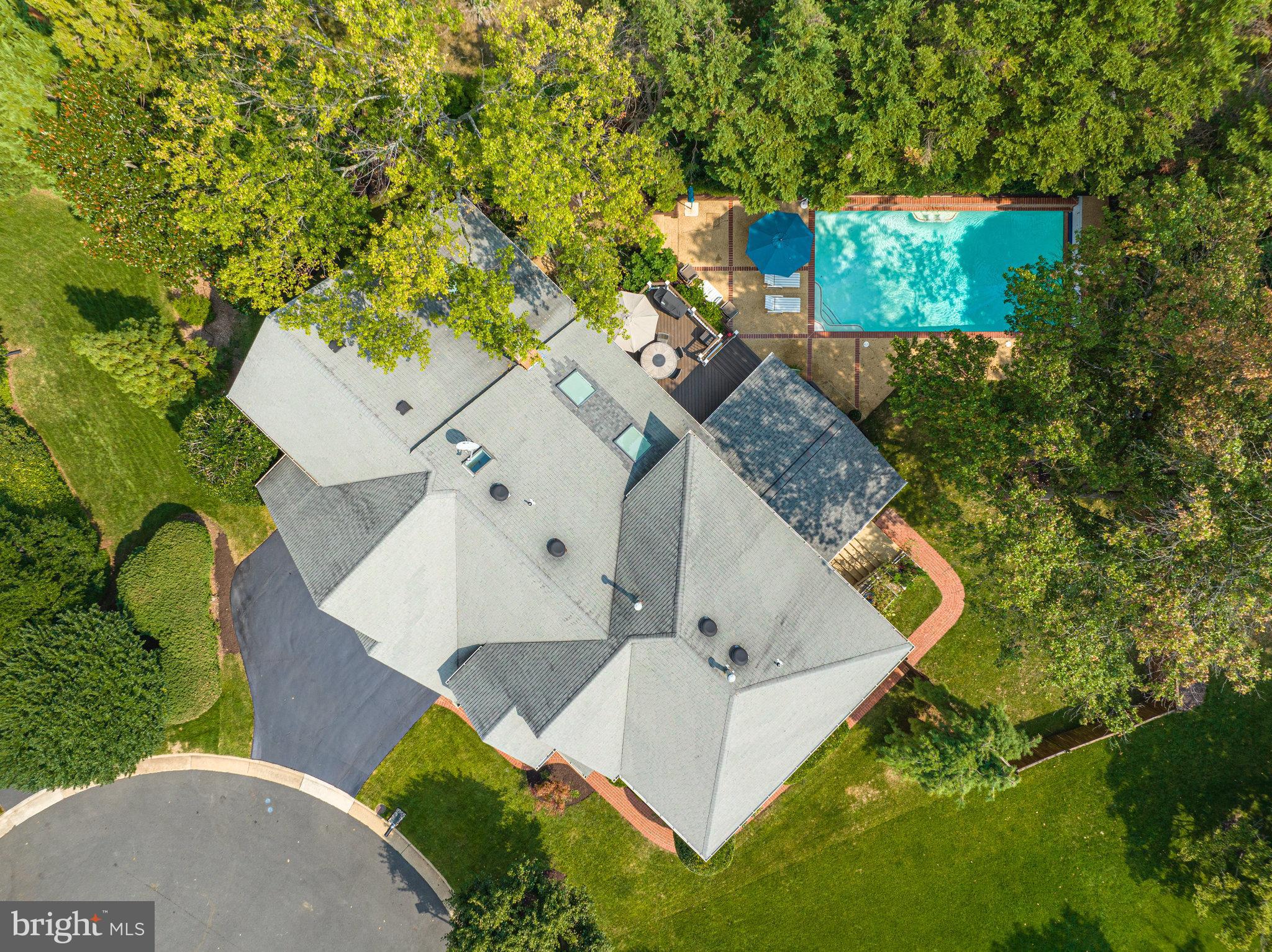 CENTURY OAK - Residential