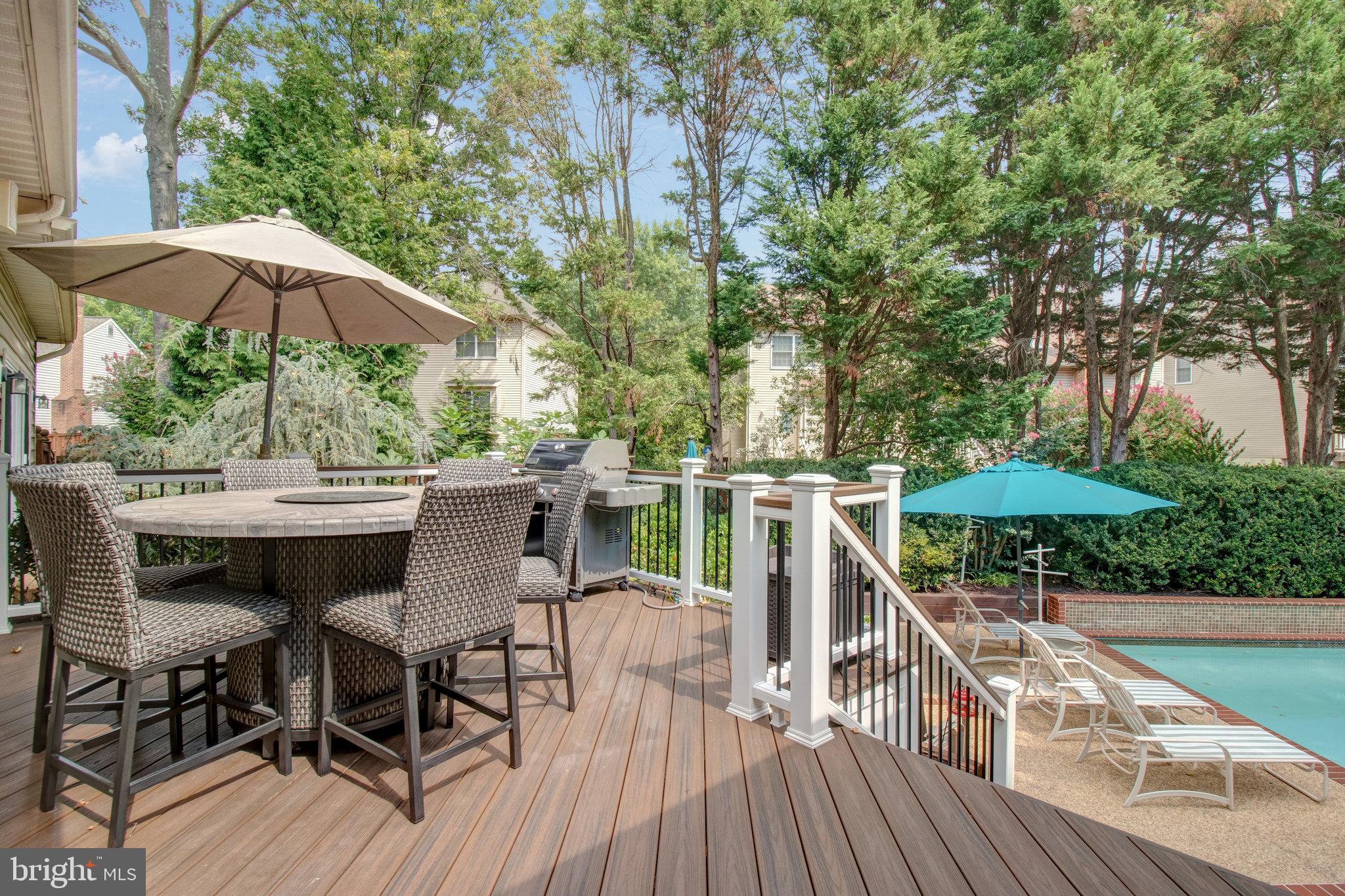 CENTURY OAK - Residential