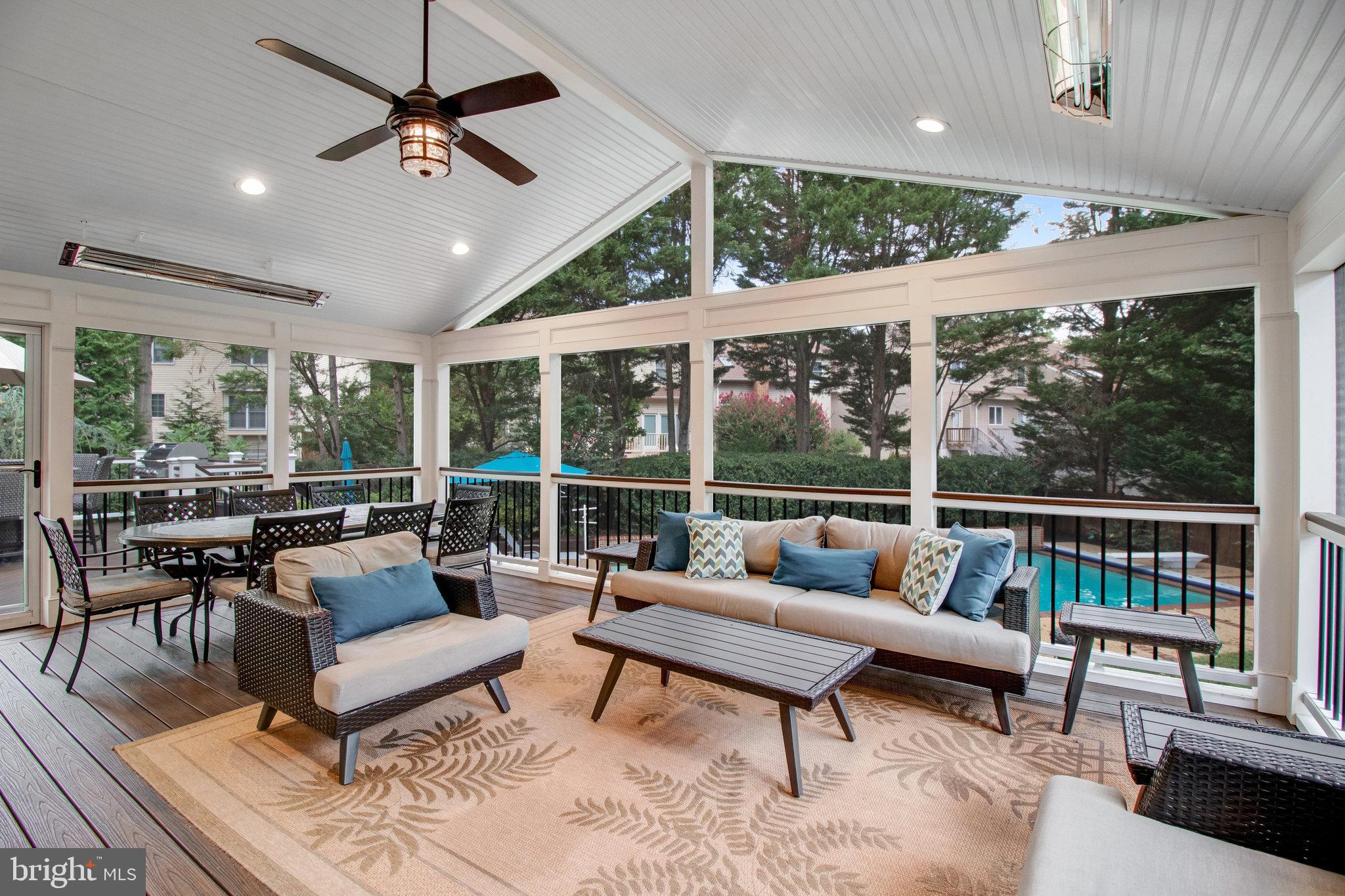 CENTURY OAK - Residential